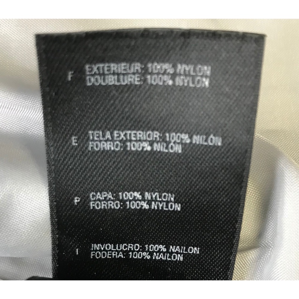 North Face HyVent Blue & Gray Girl’s Jacket - Picture 7 of 7